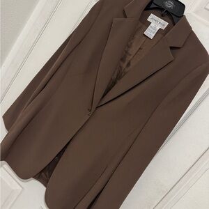 Vintage Brand New with the tags Jones Wear Brown Classic Blazer Size 10